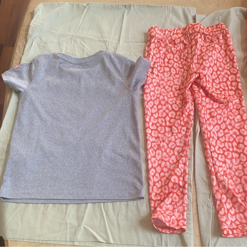 Puma track suit w/shirt girls sz 5